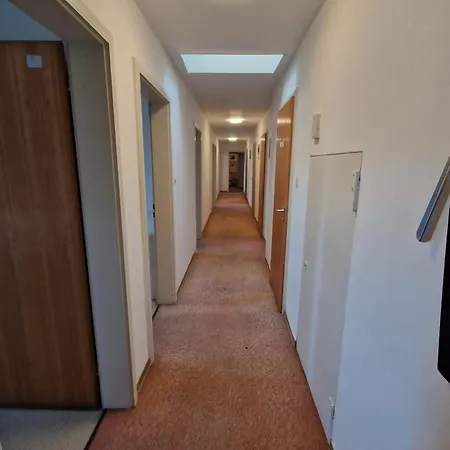 Residencia Del Pueblo Ii *
